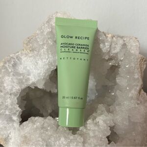 New Glow Recipe Avocado CeramideMoisture Barrier Cleanser 20ml/0.67 fl oz